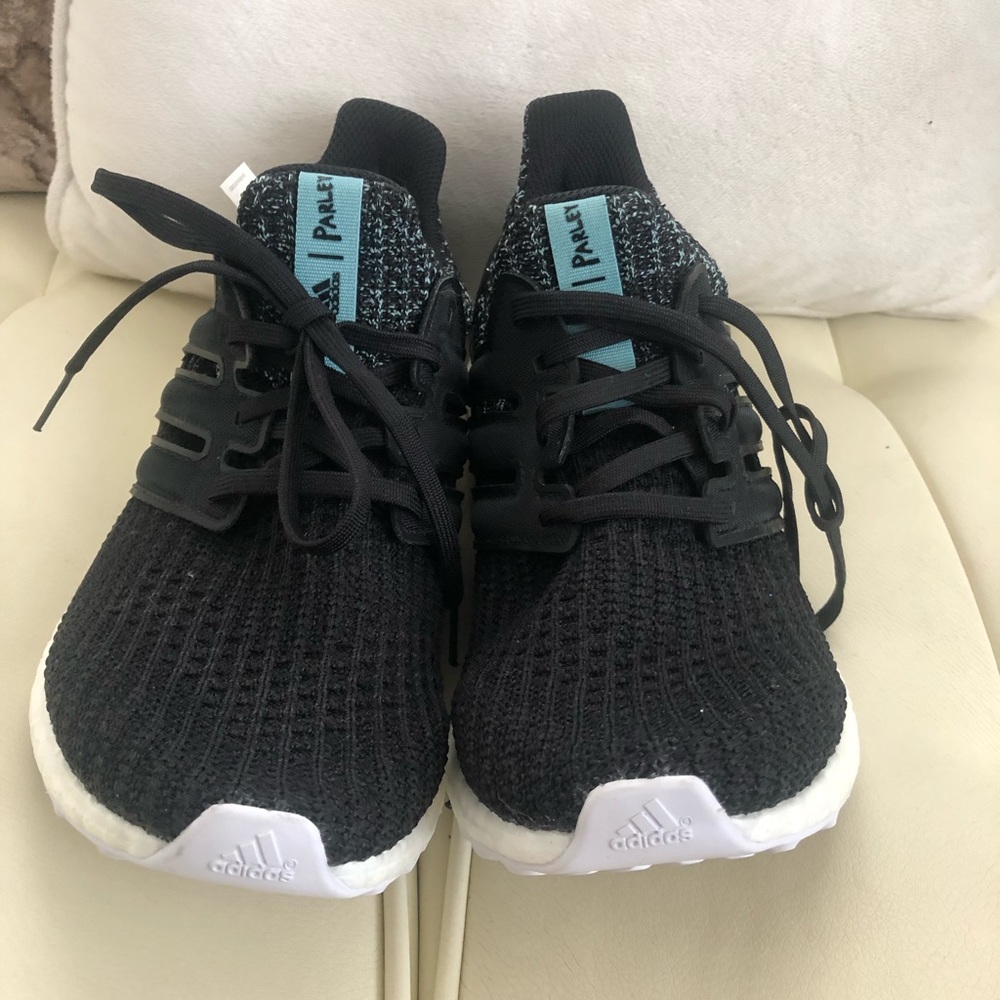 Adidas boost parley size 7 new with tags no box